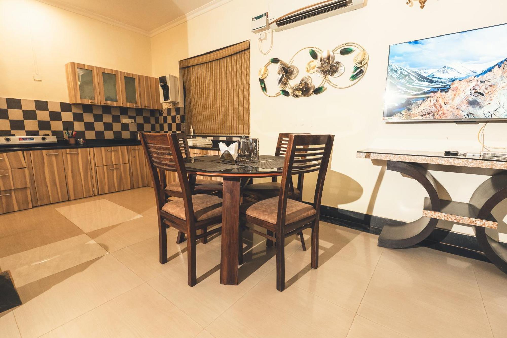 Villa M - Lagoon 4 Calangute 3Bhk Pool Facing, Breakfast Included Goa Velha Esterno foto